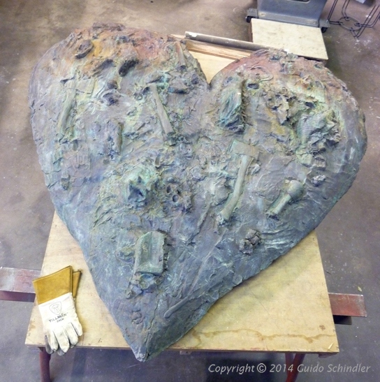 Jim-Dine-Bronze-Heart-Repair-3