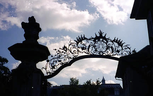 zurich-iron-gate-3