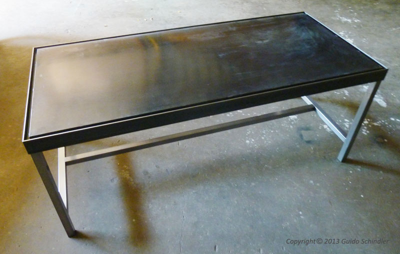 sicardi-metal-exhibition-table-2